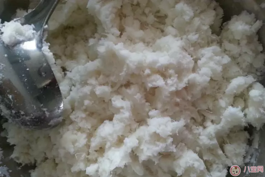 藍(lán)莓輔食營(yíng)養(yǎng)高 如何給寶寶吃