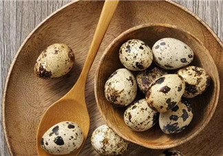 孕婦吃鵪鶉蛋會(huì)長斑嗎 孕婦鵪鶉蛋每天吃幾個(gè)(3-4個(gè))