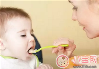 寶寶不愛吃輔食怎么辦 各種泥來(lái)幫忙