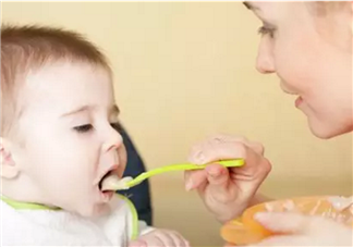 寶寶不愛吃輔食怎么辦 各種泥來幫忙