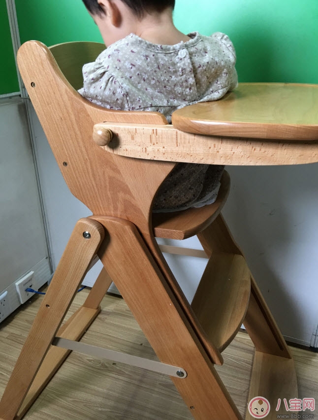 兒童餐椅什么樣的好 實(shí)木兒童餐椅測(cè)評(píng)
