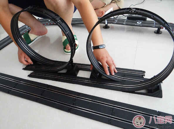 小男孩玩具車哪個牌子好 agm音速風暴兒童路軌賽車玩具測評