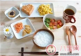 寶寶必須每天吃早餐嗎 好吃的營養(yǎng)早餐輔食 寶寶必須每天吃早餐嗎 好吃的營養(yǎng)早餐輔食