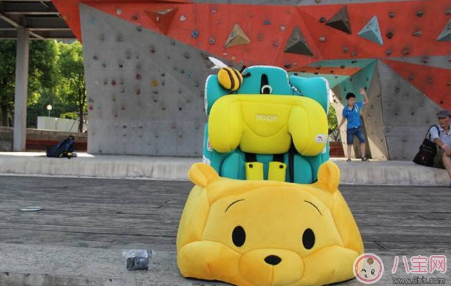 兒童安全椅需要嗎 小熊維尼兒童安全座椅測評