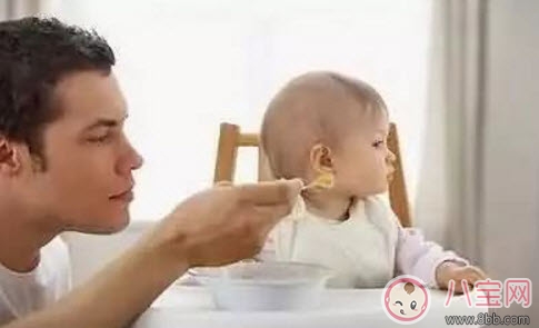 2017夏天寶寶吃什么好 夏天寶寶飲食應(yīng)該注意的有哪些