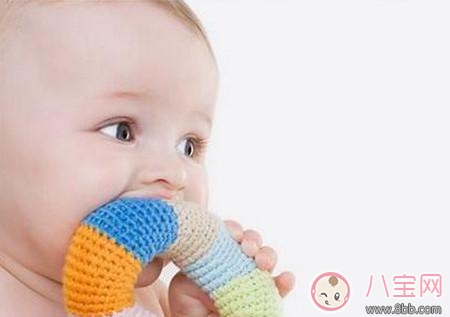 伊能靜購買進(jìn)口牙膠發(fā)霉  寶寶牙膠如何購買