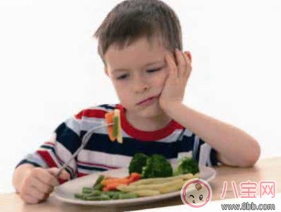 寶寶不愛吃青菜怎么辦 寶寶青菜粥的做法(吃一口愛上青菜)