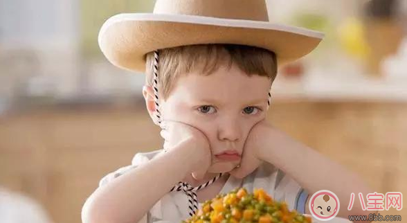 寶寶拒絕輔食也不吃奶 如何對(duì)孩子胃口 寶寶拒絕輔食也不吃奶 如何對(duì)孩子胃口