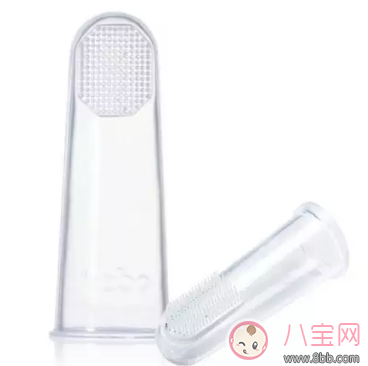 寶寶牙刷使用有講究 學(xué)《爸爸去哪兒》Kimi刷牙告別牙齦問題 寶寶牙刷使用有講究 學(xué)《爸爸去哪兒》Kimi刷牙告別牙齦問題