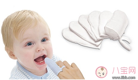 寶寶牙刷使用有講究 學(xué)《爸爸去哪兒》Kimi刷牙告別牙齦問題 寶寶牙刷使用有講究 學(xué)《爸爸去哪兒》Kimi刷牙告別牙齦問題