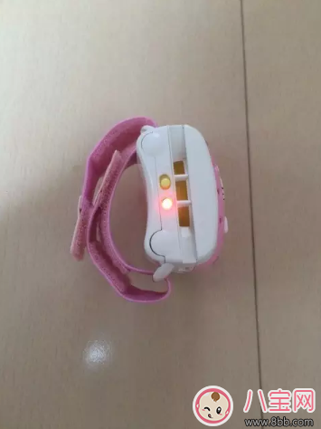 多多同款驅(qū)蚊手表 VAPE HelloKitty驅(qū)蚊手表