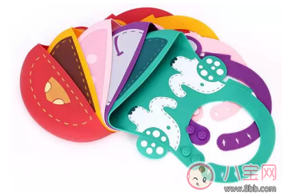 吃輔食再也不怕臟了 賈靜雯女兒咘咘同款硅膠可折疊圍兜 吃輔食再也不怕臟了 賈靜雯女兒咘咘同款硅膠可折疊圍兜