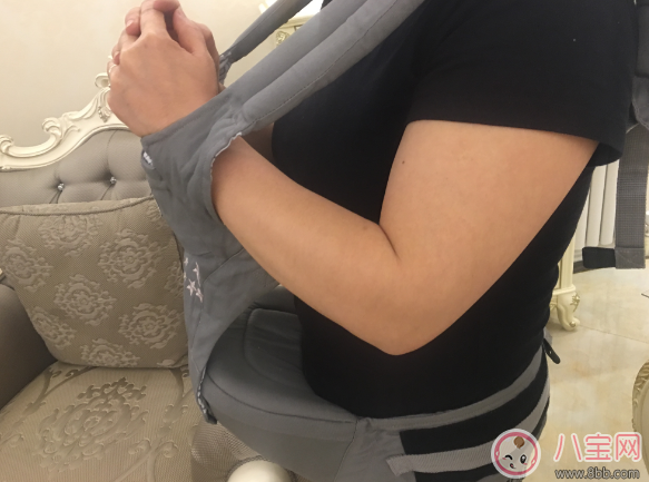 腰凳到底有沒有用 賈靜雯同款ERGObaby腰凳全面測(cè)評(píng)