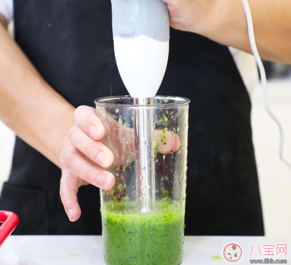 食欲大開的彩色面條:五彩時(shí)蔬鮮蝦面 食欲大開的彩色面條:五彩時(shí)蔬鮮蝦面