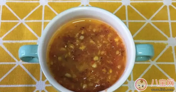 寶寶黃金營養(yǎng)早餐 玉米胡蘿卜雞蛋餅