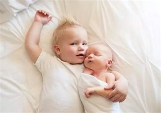 大寶總是肚子痛 真相讓父母深思