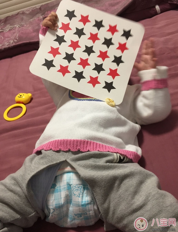 想知道紙尿褲和紙尿片哪個好 來看雀氏紙尿片測評吧