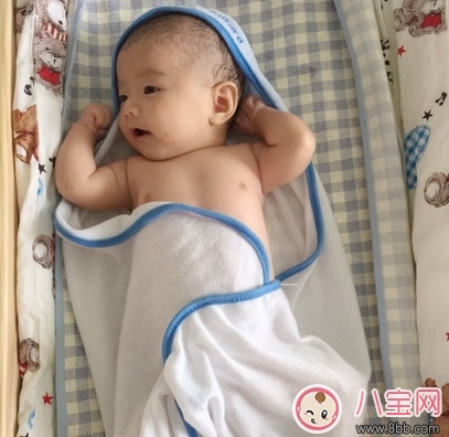 自制尿布臺 自己做的尿布臺(內(nèi)含尿布臺設(shè)計(jì)圖)