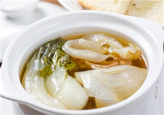 孕婦滋補湯 孕婦靚湯花膠燉雞的做法