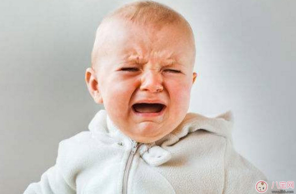 寶寶口腔潰瘍原因有哪些 寶寶口腔潰瘍怎么辦吃什么好的快