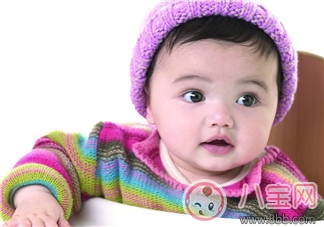 國慶節(jié)帶新生兒旅行的好處 新生出行準備須知