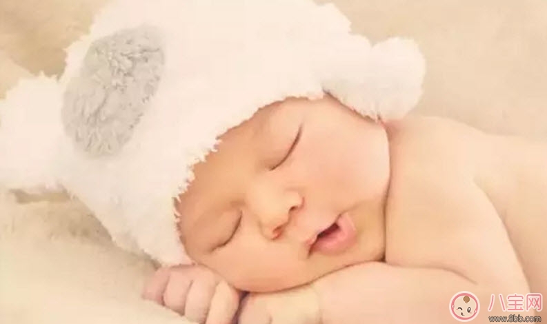寶寶睡覺打鼾正常嗎 寶寶睡覺為什么會(huì)打呼嚕