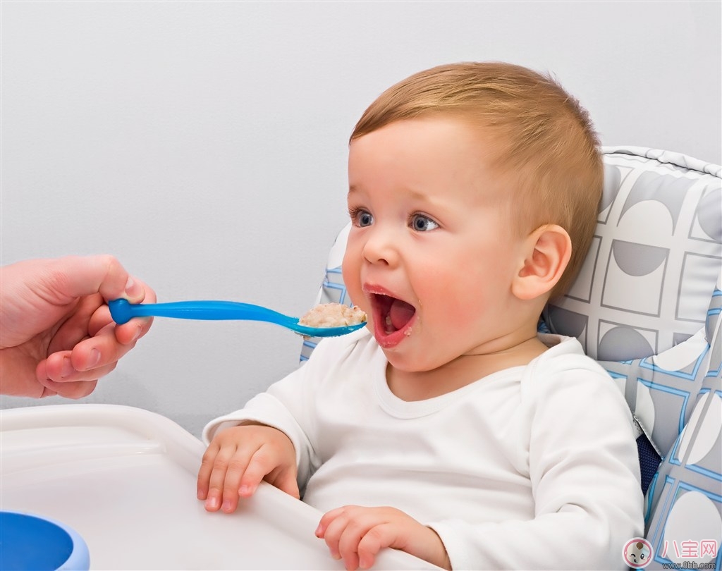 三歲孩子出現(xiàn)煩人行為怎么辦？如何與孩子和平共處