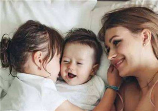 二胎媽媽怎么帶好兩個(gè)孩子 二孩媽媽怎么照顧兩個(gè)孩子生活學(xué)習(xí)