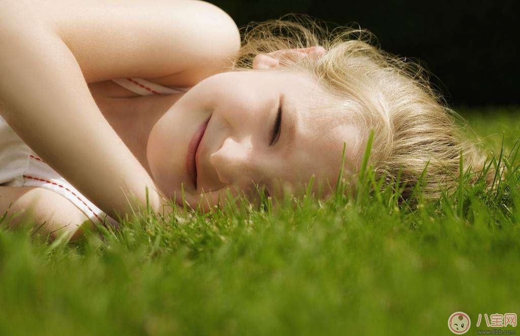 如何預防寶寶斜視 斜視如何正確糾正