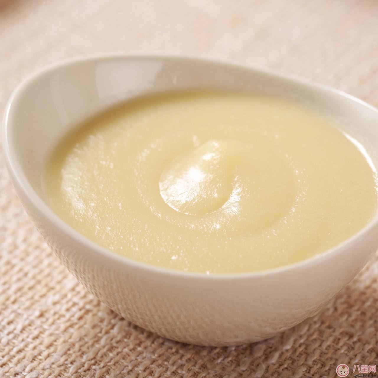 嬰幼兒米粉如何選購 喂養(yǎng)米粉有講究