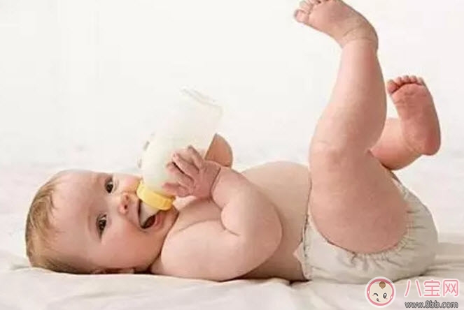 秋天可以給寶寶斷奶嗎 寶寶秋天幾月份斷奶好