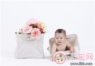 探望新生兒 送禮物應(yīng)該如何選擇 探望新生兒 送禮物應(yīng)該如何選擇