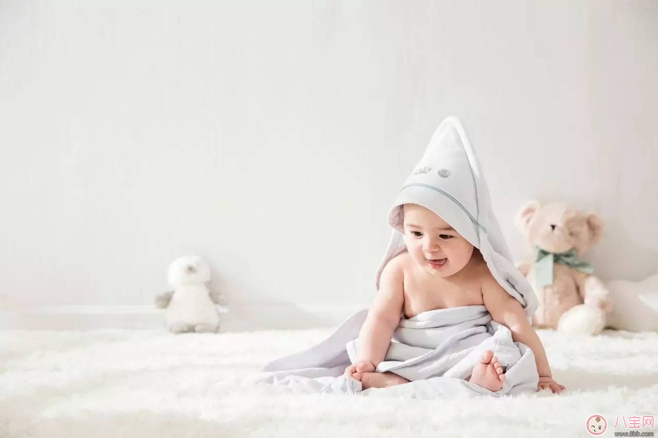 探望新生兒 送禮物應(yīng)該如何選擇 探望新生兒 送禮物應(yīng)該如何選擇