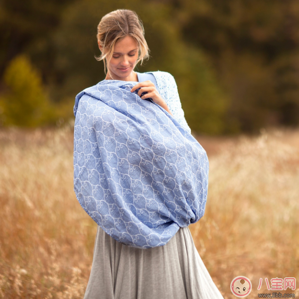 公眾場合哺乳爭議大 哺乳來塊哺乳巾吧