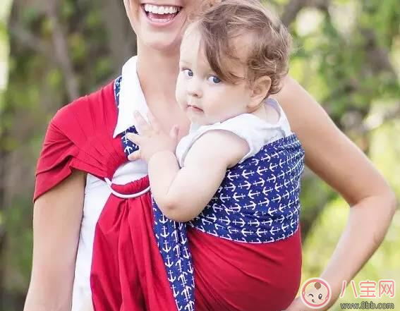 公眾場合哺乳爭議大 哺乳來塊哺乳巾吧