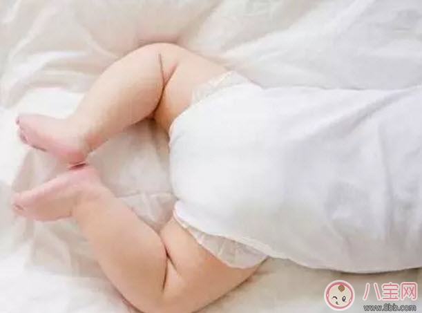 寶寶棉布尿片上的屎怎么洗干凈 寶寶棉布尿片怎么洗的又快又干凈 寶寶棉布尿片上的屎怎么洗干凈 寶寶棉布尿片怎么洗的又快又干凈