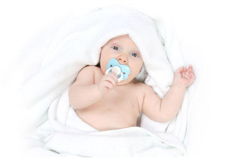 寶寶不吃奶瓶怎么辦？終于有招兒治了！