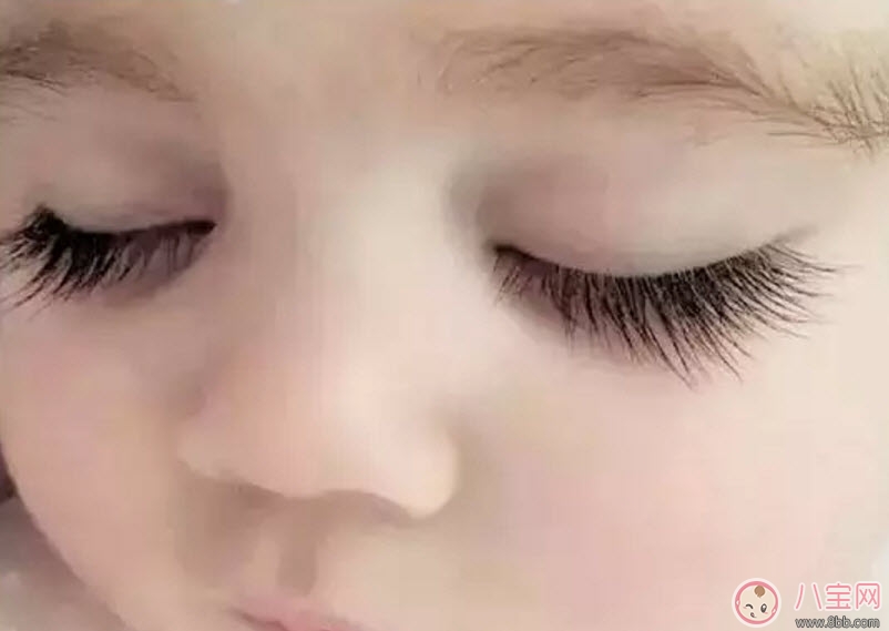 寶寶剪睫毛真的能讓睫毛變長嗎 嬰兒睫毛要不要剪呢