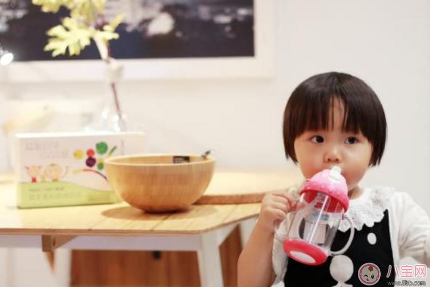 益生菌真的有這么厲害 孩子出現(xiàn)以下狀況可以試試益生菌