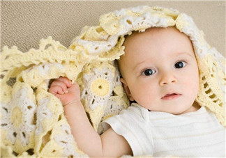 秋季照顧新生兒須知 如何正確的護(hù)理新生兒