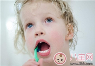 寶寶換牙期出現的狀況 寶寶換牙期注意事項