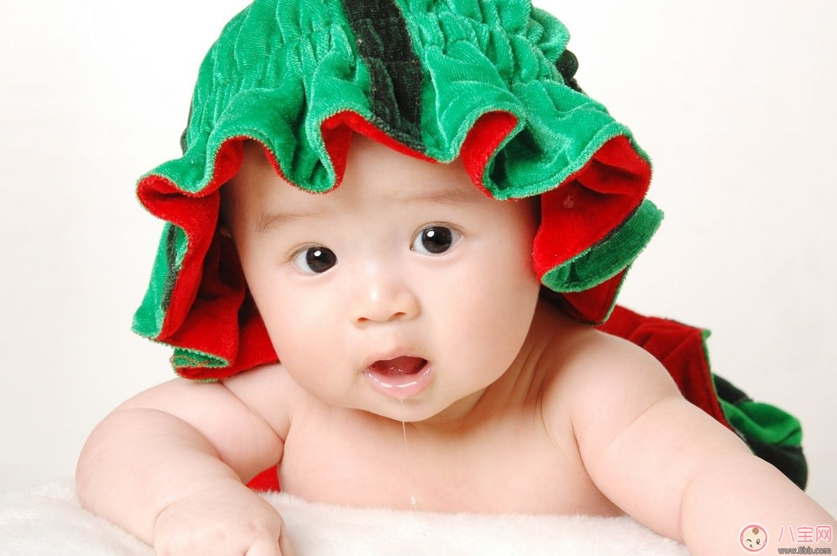 寶寶流口水學(xué)問多 爸媽須知要了解 寶寶流口水學(xué)問多 爸媽須知要了解