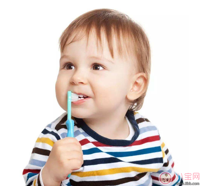 孩子長牙有順序 沒按規(guī)律來危害大