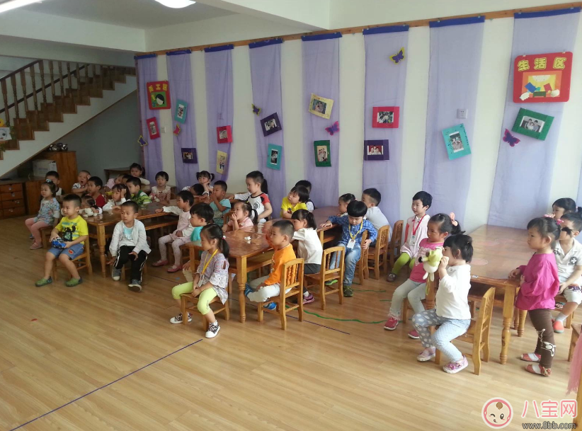 孩子送幼兒園前這些話千萬(wàn)不要講 即將入園的孩子怎么做好