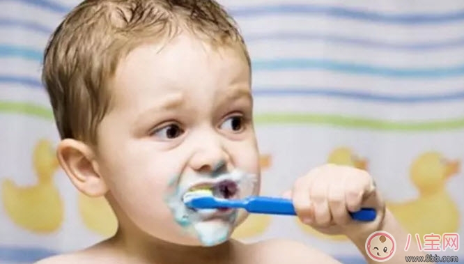 寶寶牙縫寬是什么原因 寶寶牙縫寬會(huì)自己閉攏嗎 寶寶牙縫寬是什么原因 寶寶牙縫寬會(huì)自己閉攏嗎