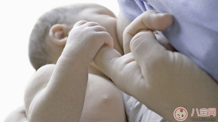 產(chǎn)后奶水多的方法 產(chǎn)后做到這5點母乳多到溢出來