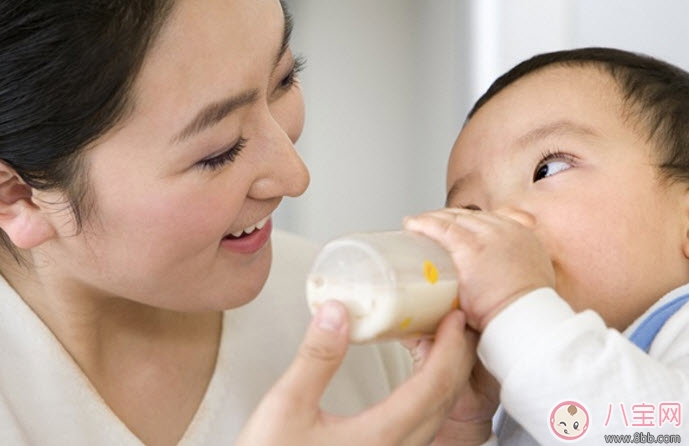 假奶粉會(huì)有掛壁現(xiàn)象嗎 為什么奶粉會(huì)出現(xiàn)掛壁的現(xiàn)象