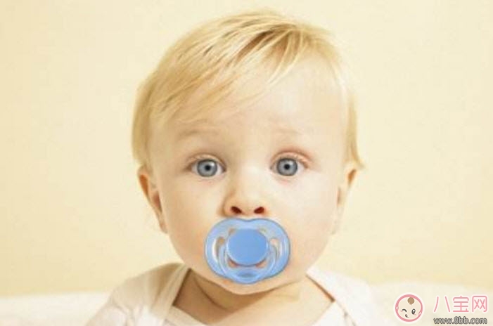 寶寶紅屁股哭鬧怎么辦 寶寶紅屁股安撫物品