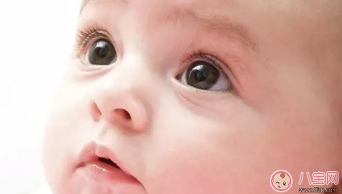 爸爸遺傳給孩子的特征有哪些 女孩像爸爸男孩像媽媽是真的嗎