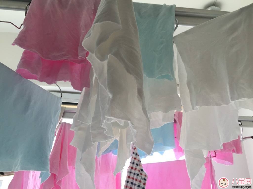 嬰幼兒衣服如何清洗 怎樣洗才算干凈 嬰幼兒衣服如何清洗 怎樣洗才算干凈